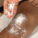 Alivia el Dolor en las Articulaciones con Sal y Vick Vaporub: Un Remedio Casero que Sorprende